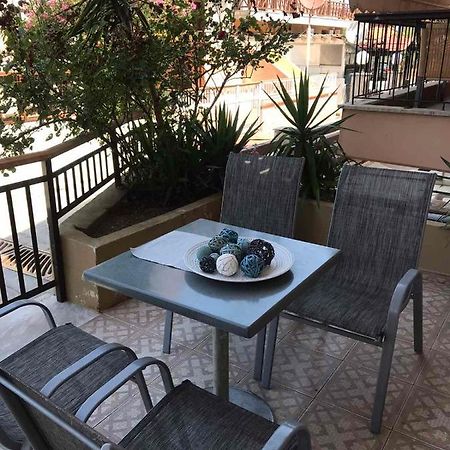 Kostas-Apartment Иериссос Экстерьер фото